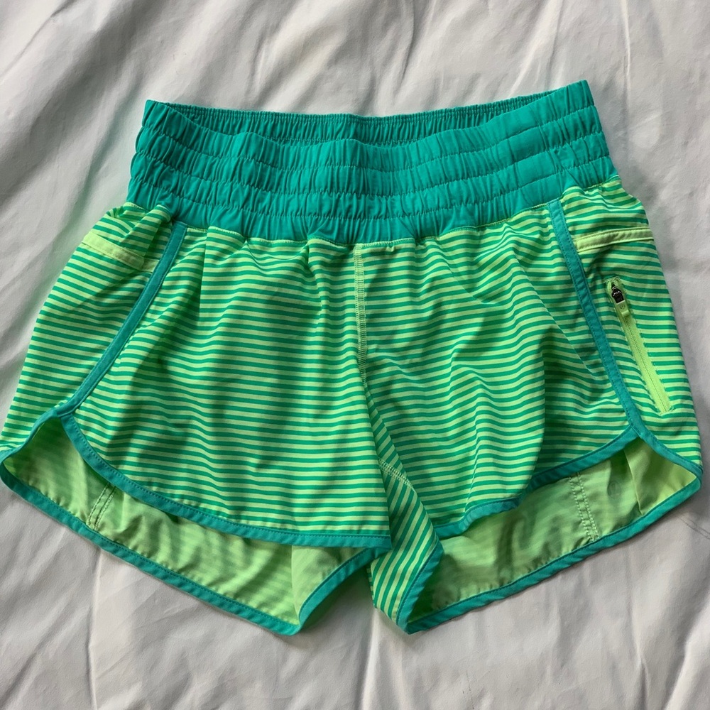 Lululemon blue green stripe athletic shorts 10